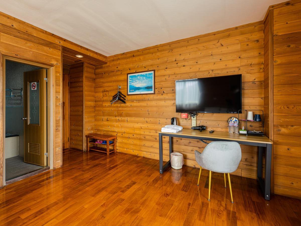 Bishui Shanju Lakeside B&B Yuchi Zewnętrze zdjęcie